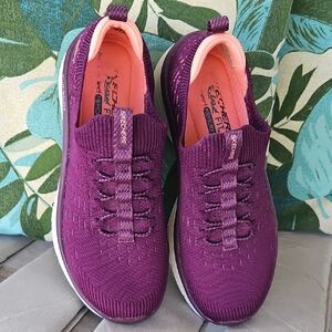 Skechers Women's Knit Purple Sneakers